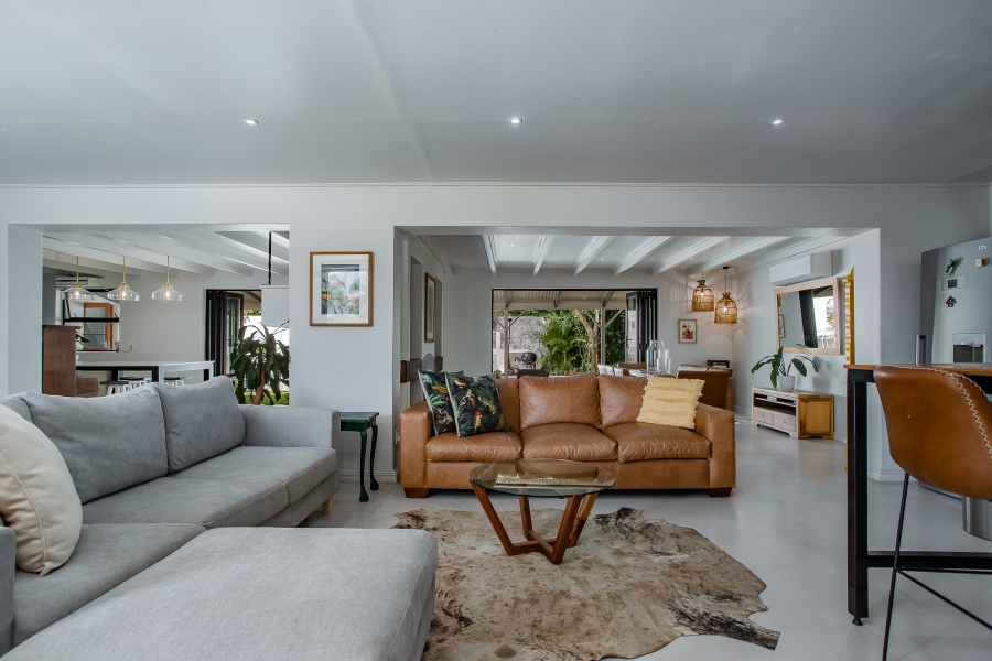 4 Bedroom Property for Sale in Vrykyk Western Cape